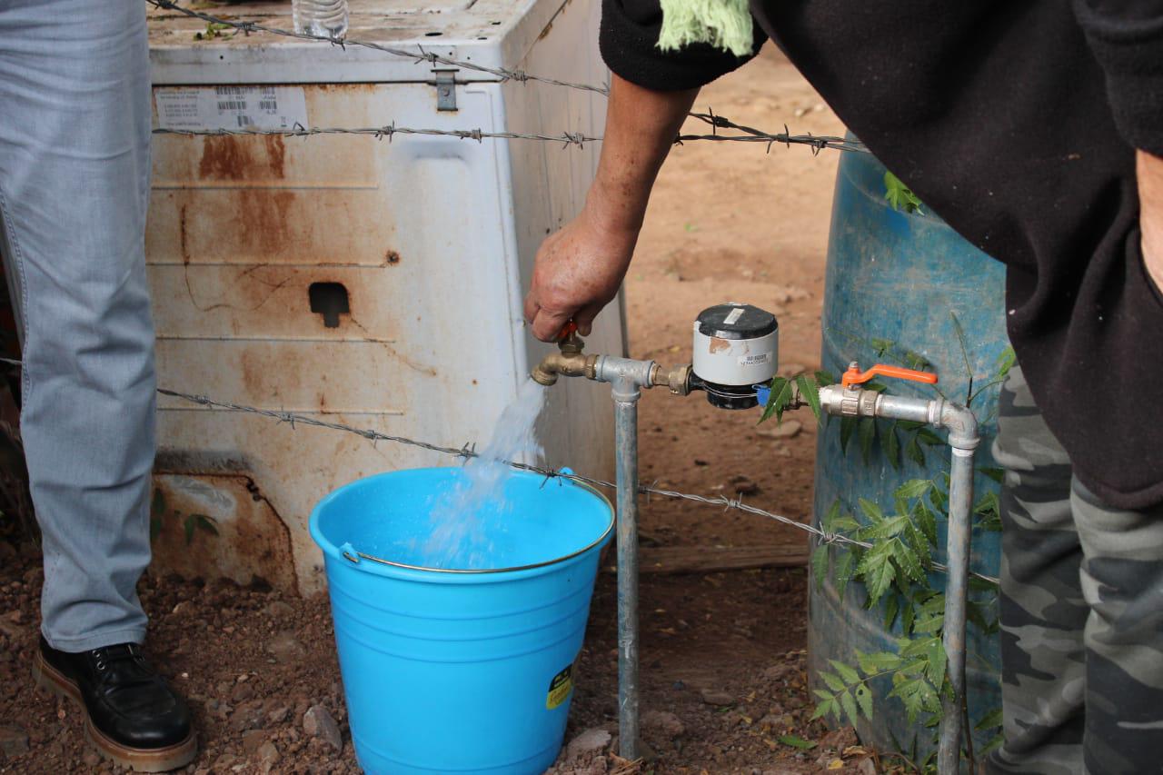 $!Entrega Gobierno de Culiacán tomas de agua potable y 23 viviendas en comunidades
