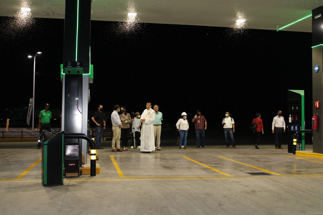 $!Grupo Gasmaz se expande al sur de Sinaloa; abre estación de combustible en Escuinapa