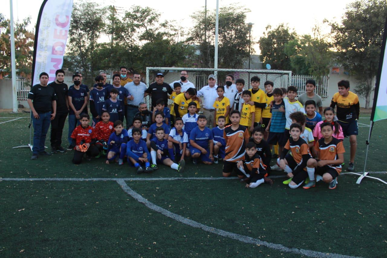 $!Inauguran Liga Intercolonial de Futbol 7, en Culiacán