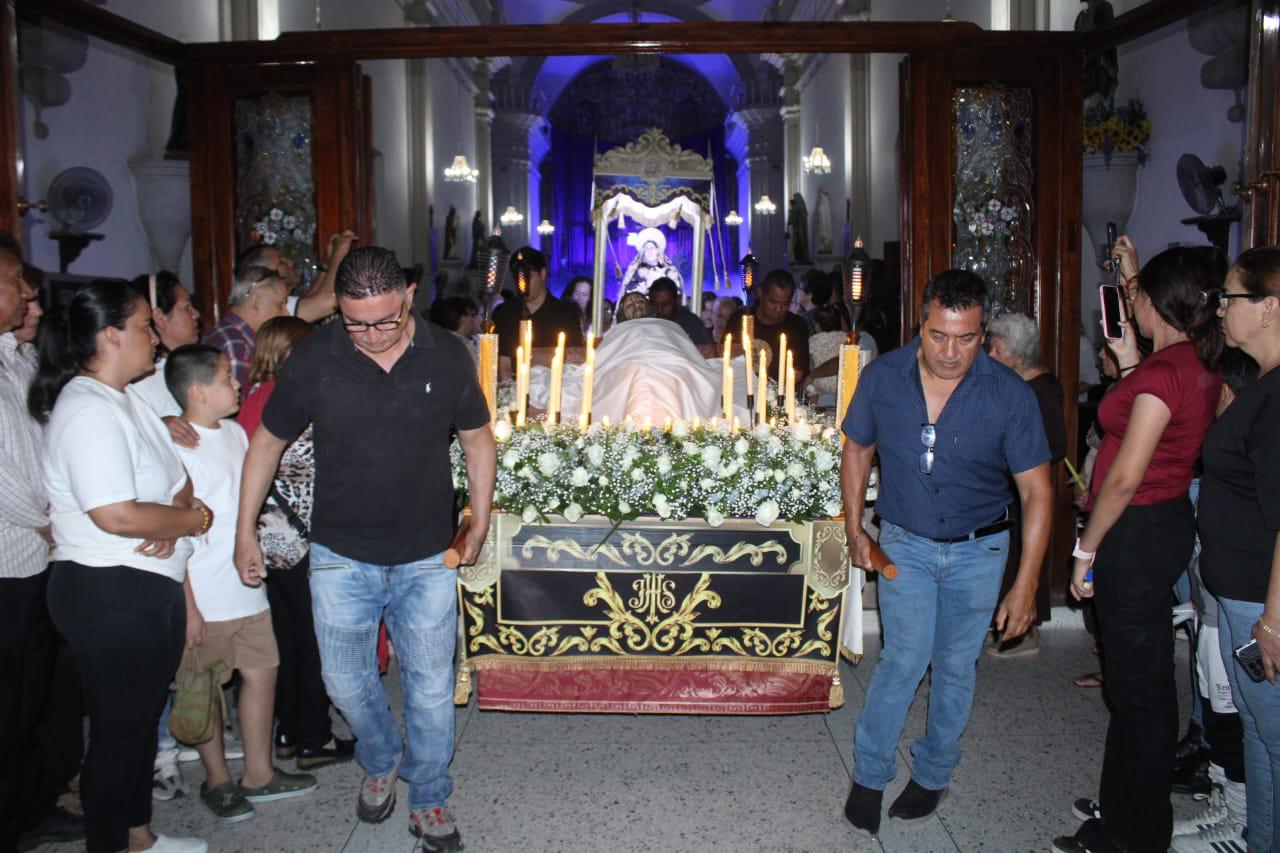 $!Este Viernes Santo, se viste de duelo el Santuario de la Virgen del Rosario
