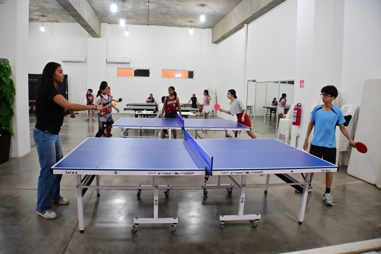 $!Cimbran el Salón de Usos Múltiples del Instituto del Deporte con la Liga Imdem de Tenis de Mesa