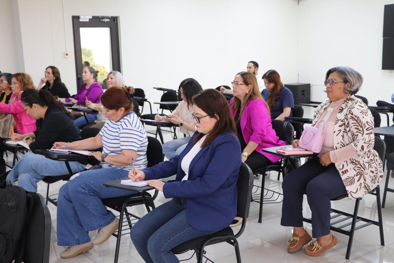 $!Capacitan a Abogadas Violetas en nuevo Código Nacional de Procedimientos Civiles y Familiares