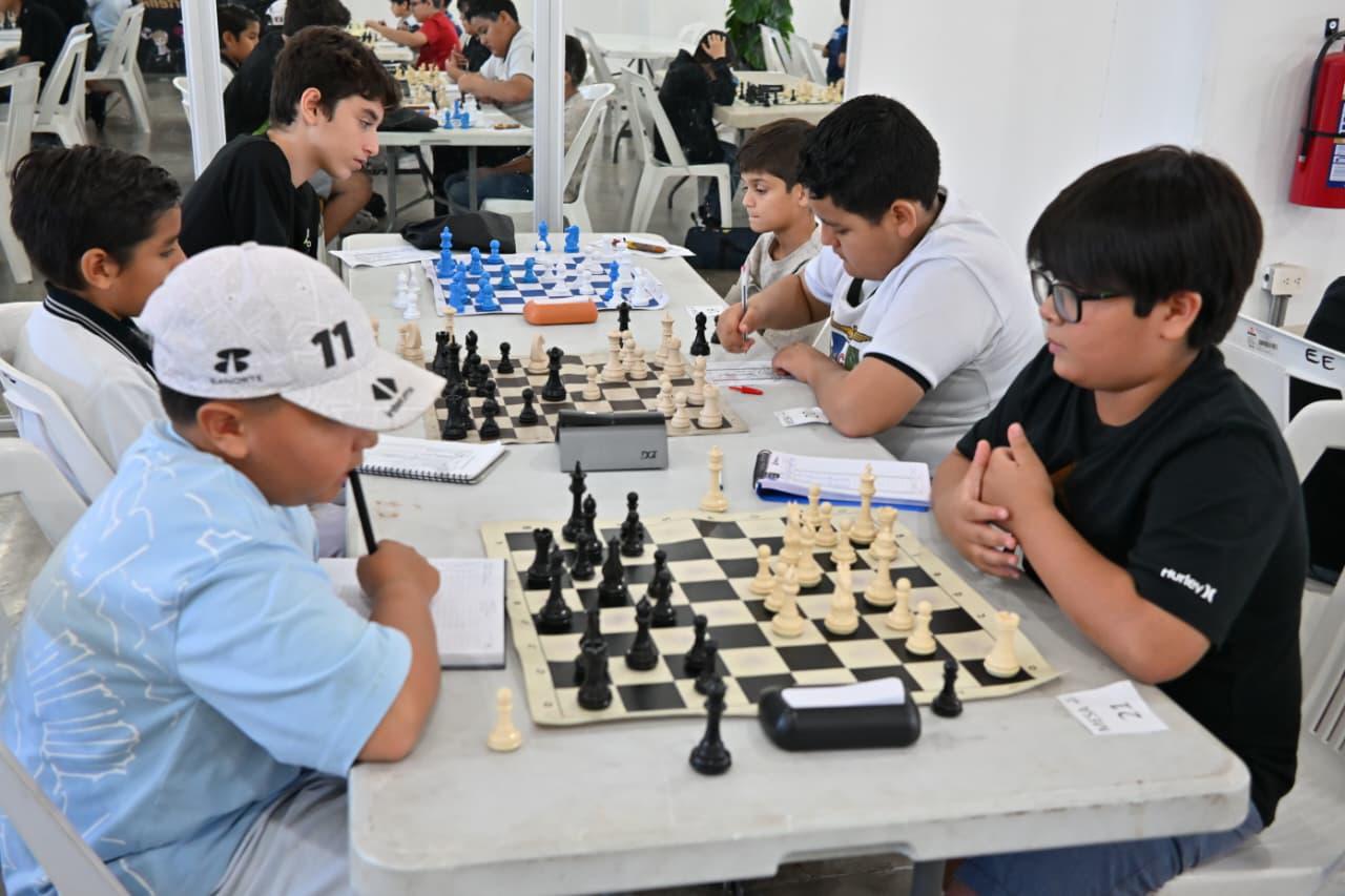 $!Aperturan valientes, la eliminatoria municipal de ajedrez