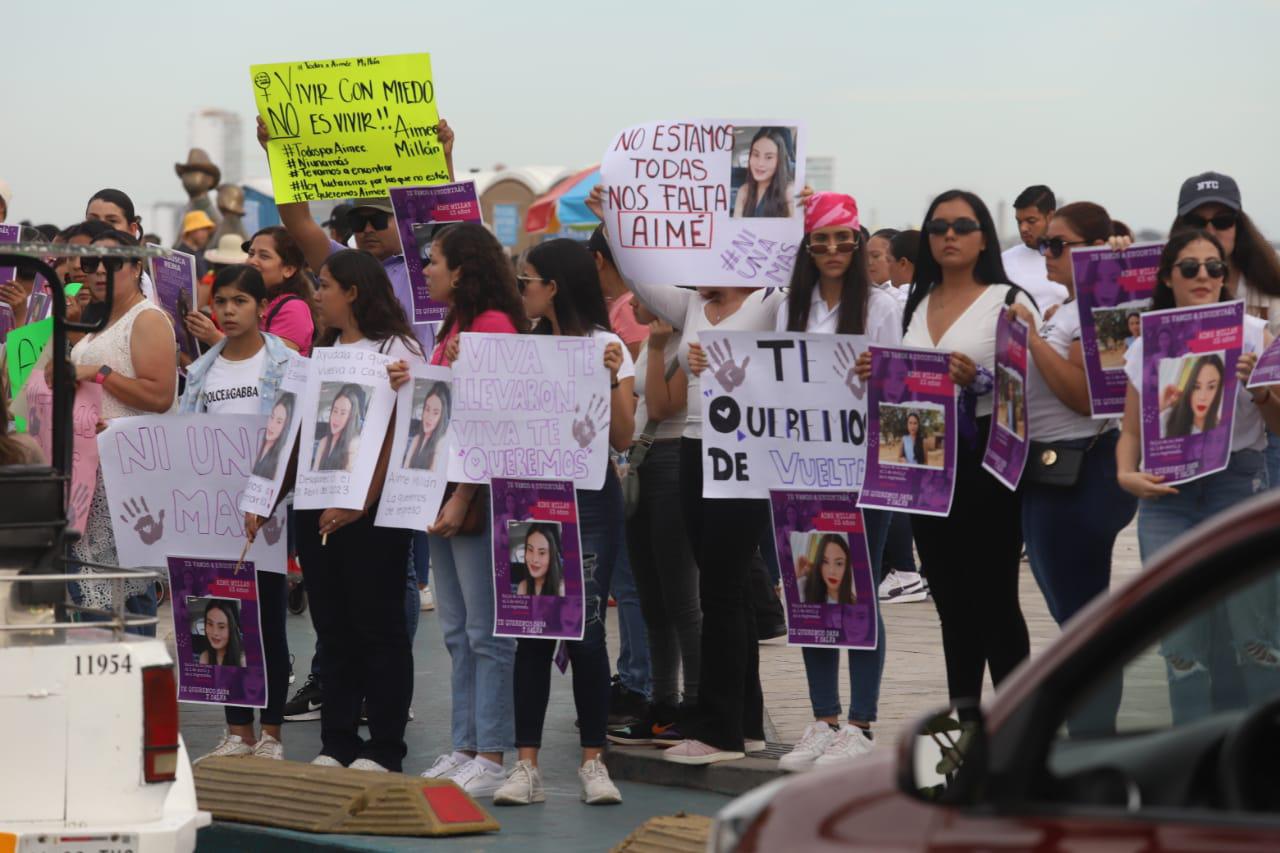 $!Protestan en Mazatlán para exigir la localización de Aimé Joanna