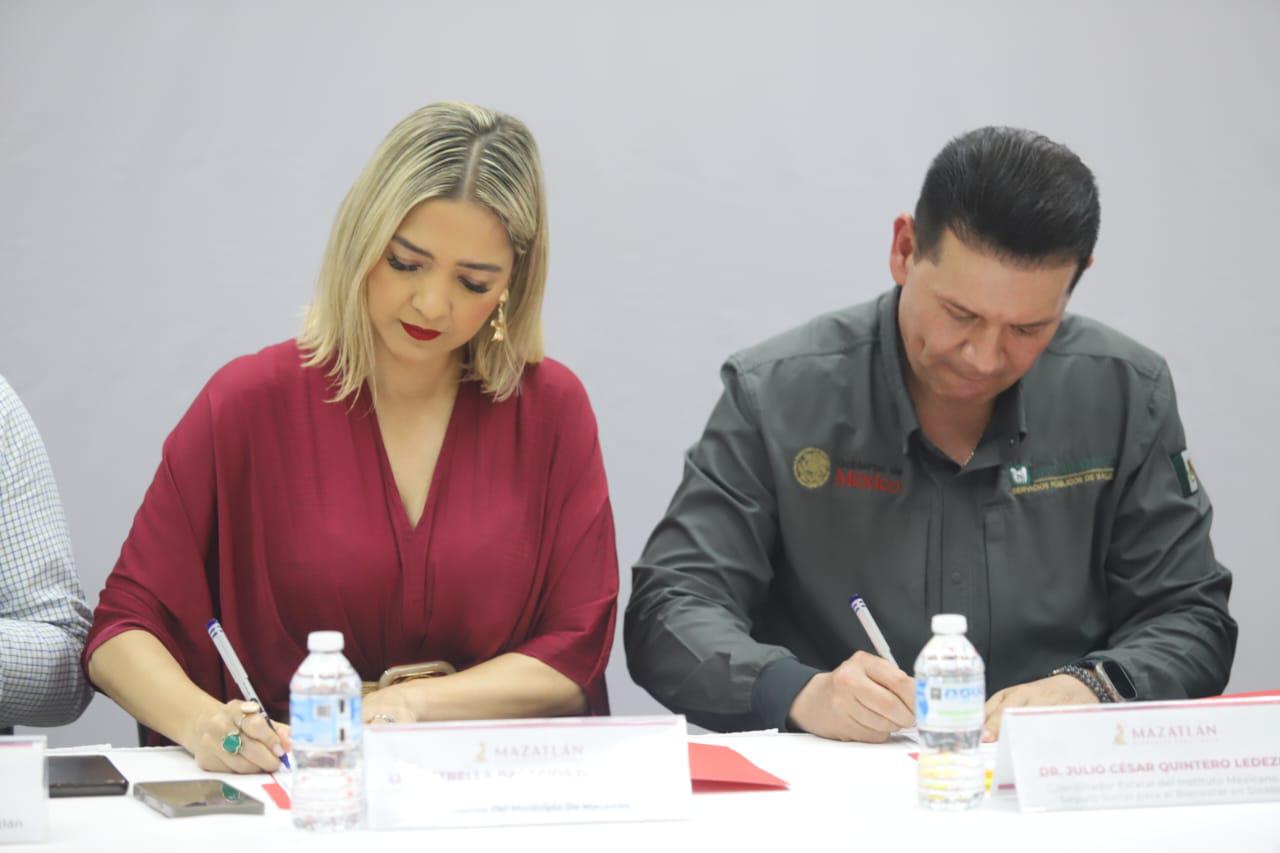 $!Firman convenio de colaboración el Ayuntamiento de Mazatlán y el IMSS Bienestar Sinaloa