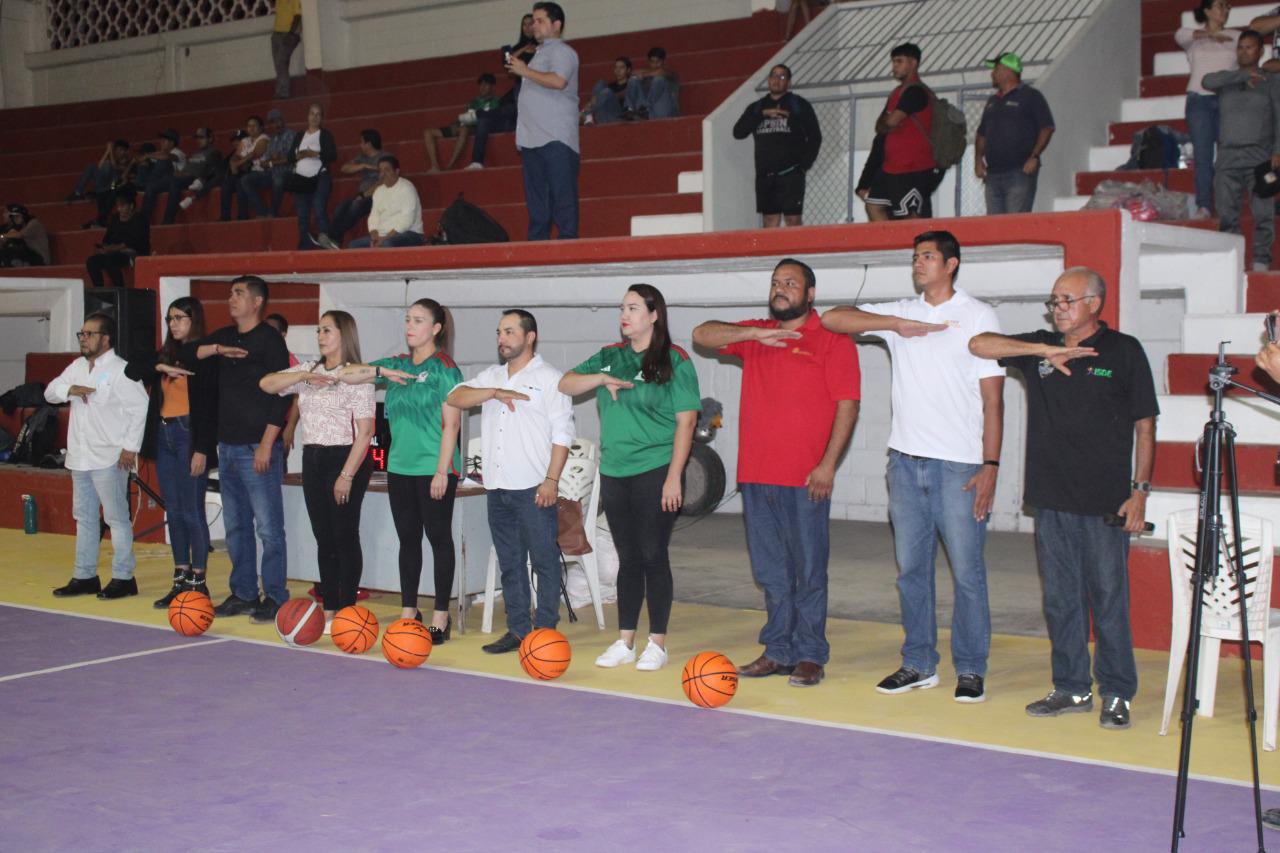$!Reinauguran instalaciones del Gimnasio Municipal de Escuinapa con Torneo de Basquetbol