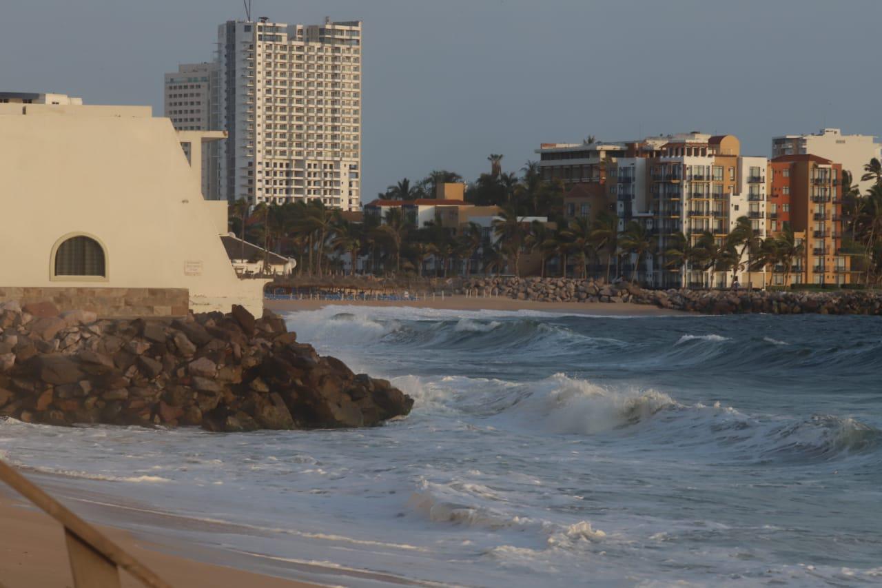 $!Sin señalamiento alguno de prohibición en la zona de playa de Playa Pato Blanco, Playa Sábalo.