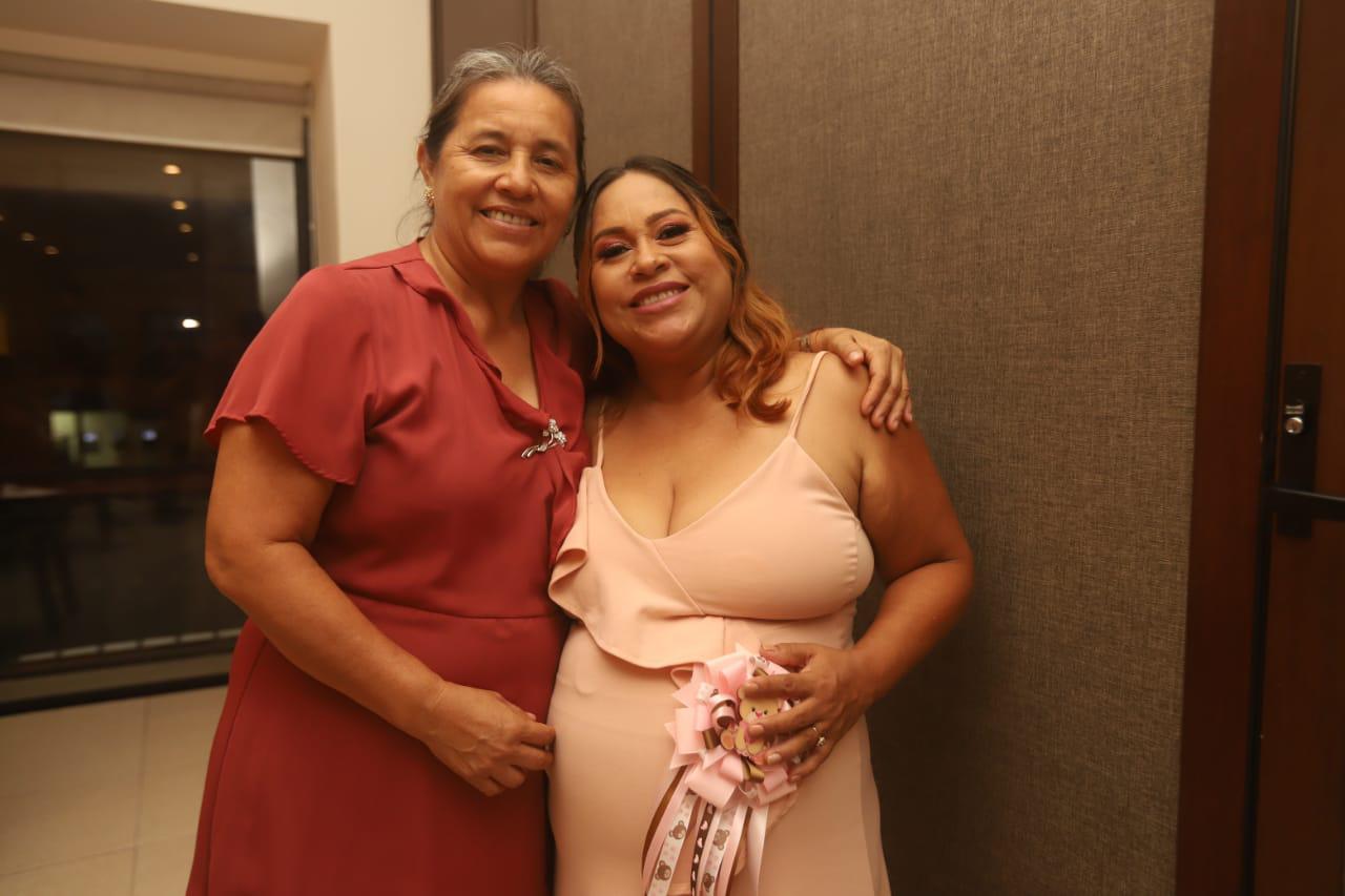 $!Lemmys Tiznado Palomares fue la organizadora del festejo prenatal de Beda Carolina.