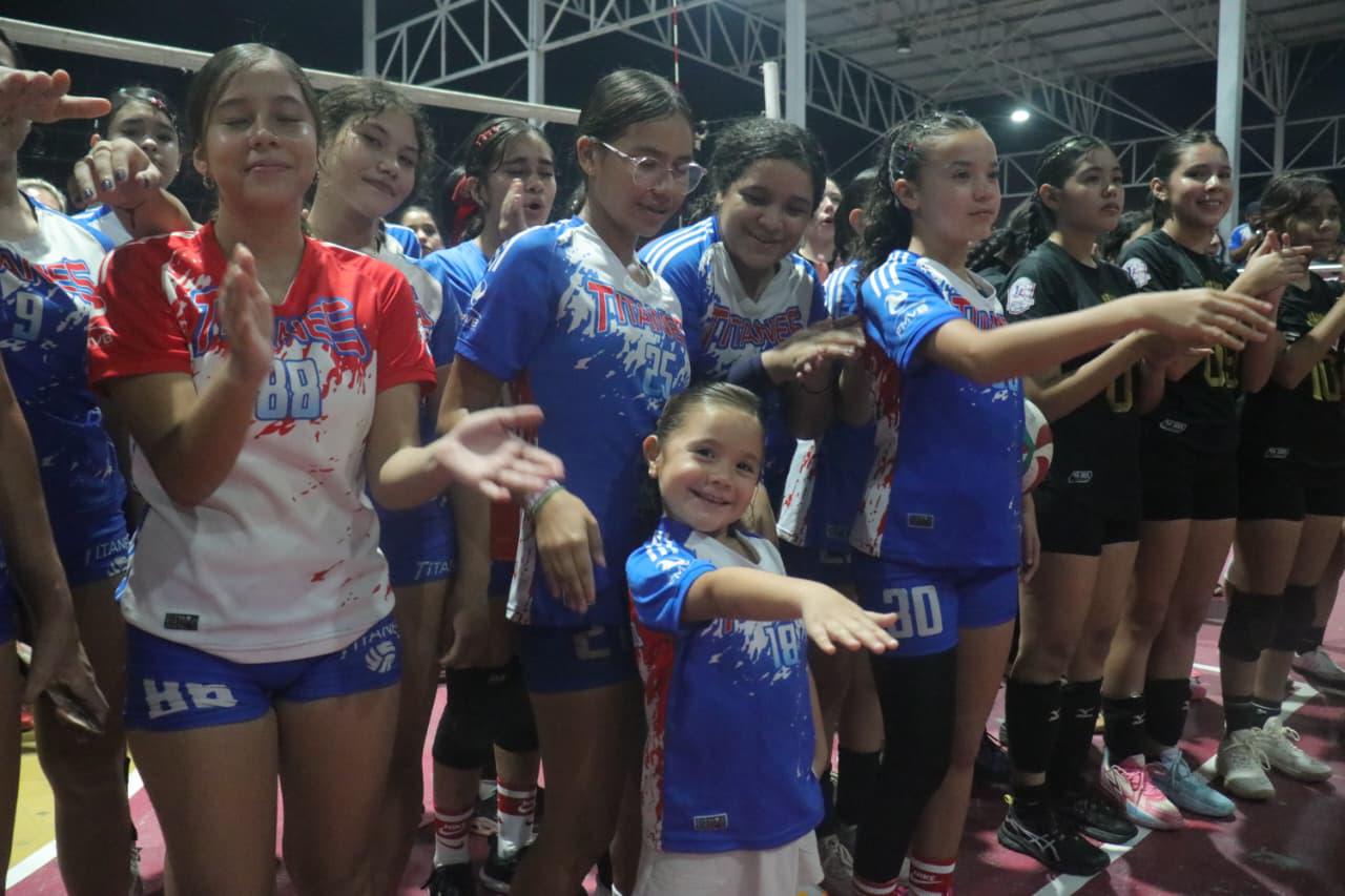 $!Inauguran Primer Festival Estatal Infantil y Juvenil de Voleibol Sinaloa, en Mazatlán