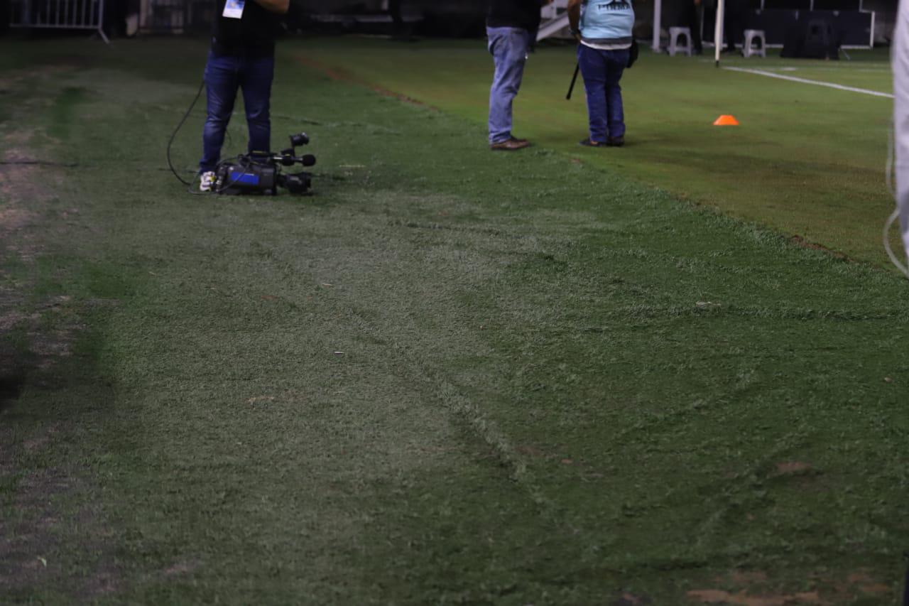 $!Concierto de Christian Nodal daña la cancha del Kraken