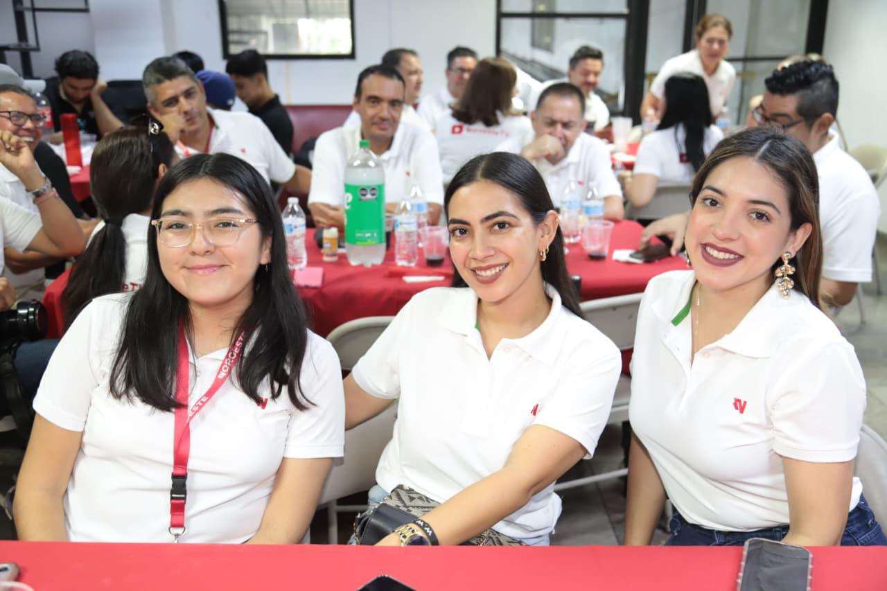 $!Ximena Chávez, Stefany Ponzo y Alina Zataráin.