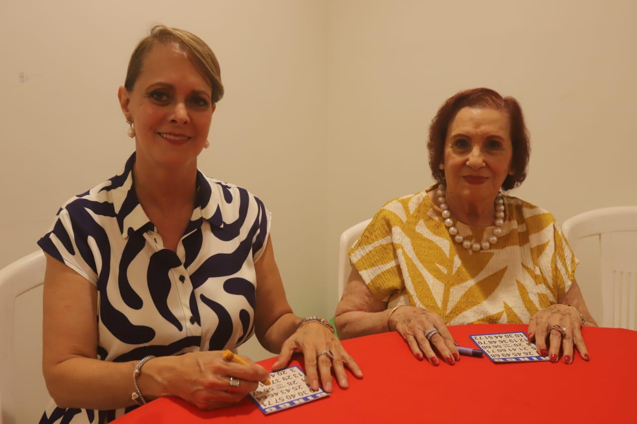$!Angélica Martín de Madero y Mary de Martín.