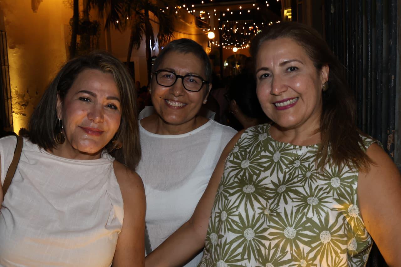 $!Hilda, Lorena y Dinora Báez, de Guamúchil.