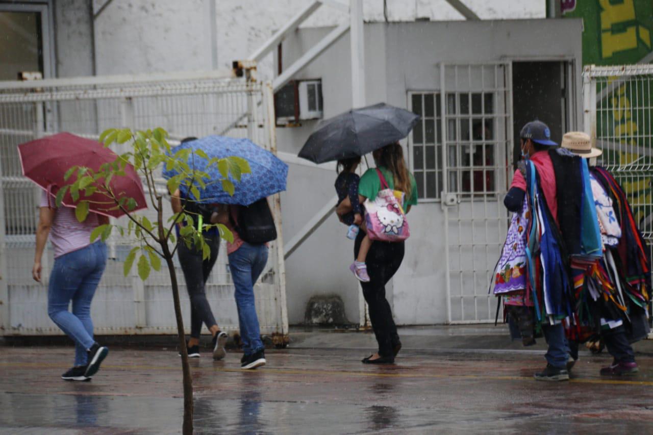 $!Quirino y Protección Civil Nacional exhortan a la ciudadanía a resguardarse en su casa