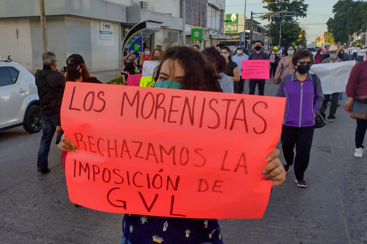 $!Protestan morenistas en Ahome por imposición de Gerardo Vargas Landeros
