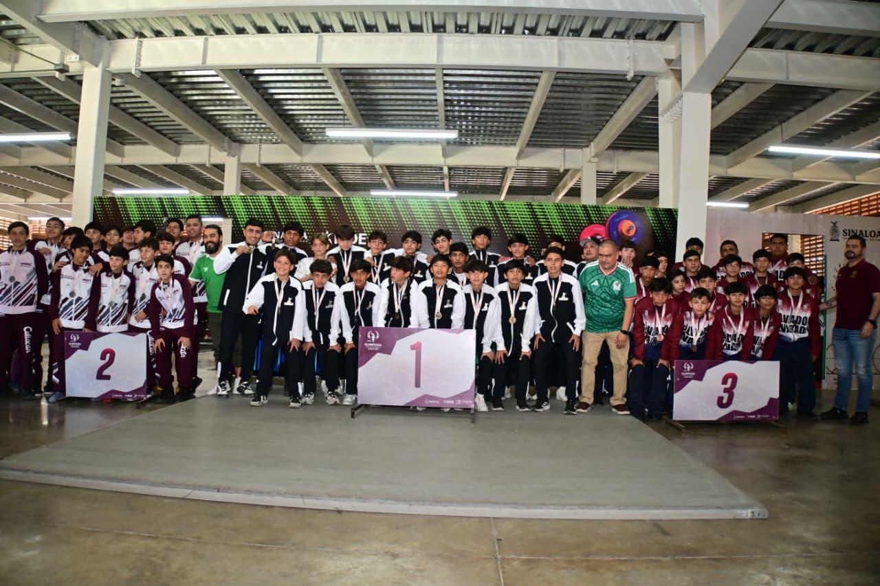 $!Mazatlán logra oro y plata en el estatal de futbol Conade 2026