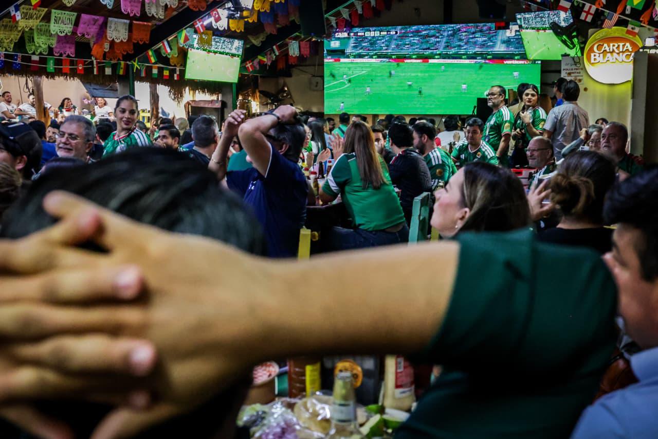 $!Culiacán se detiene por el Mundial: calles vacías, bares llenos y un gol que encendió la noche