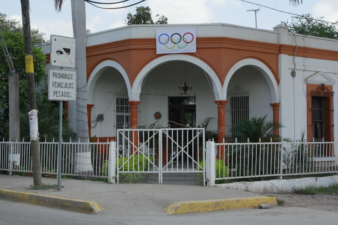 $!Con los aros olímpicos, familia de Édgar Arredondo en Navolato muestra orgullo por su participación en Tokio 2020