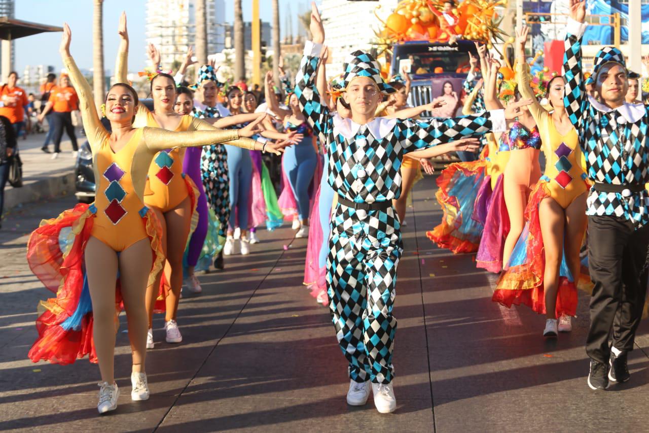 $!Con gran participación celebran segunda manifestación del Carnaval de Mazatlán