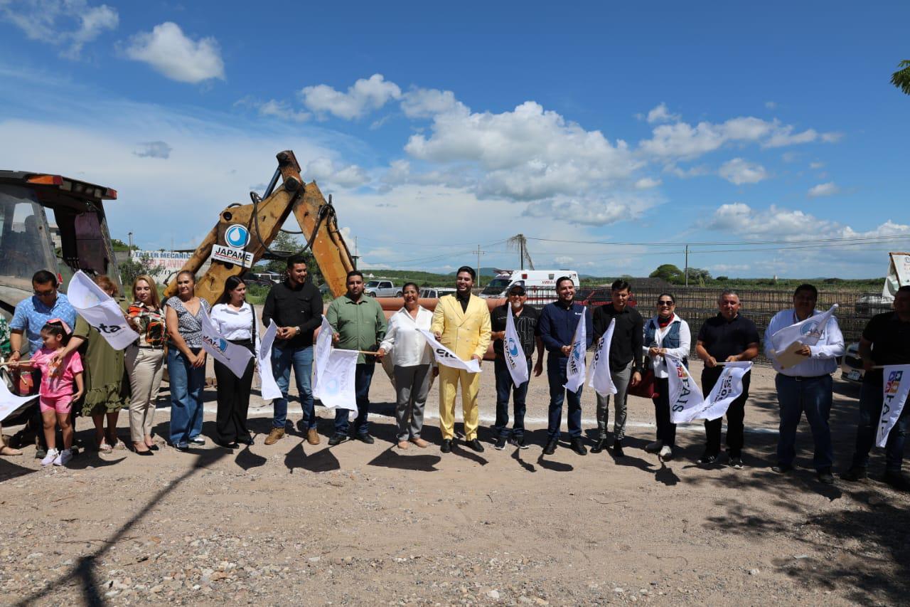 $!Inician ampliación del colector sanitario en La Cruz, Elota: obra beneficiará a familias de la zona este