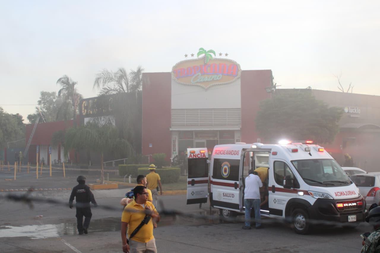 $!Incendian casino en el Desarrollo Urbano Tres Ríos de Culiacán