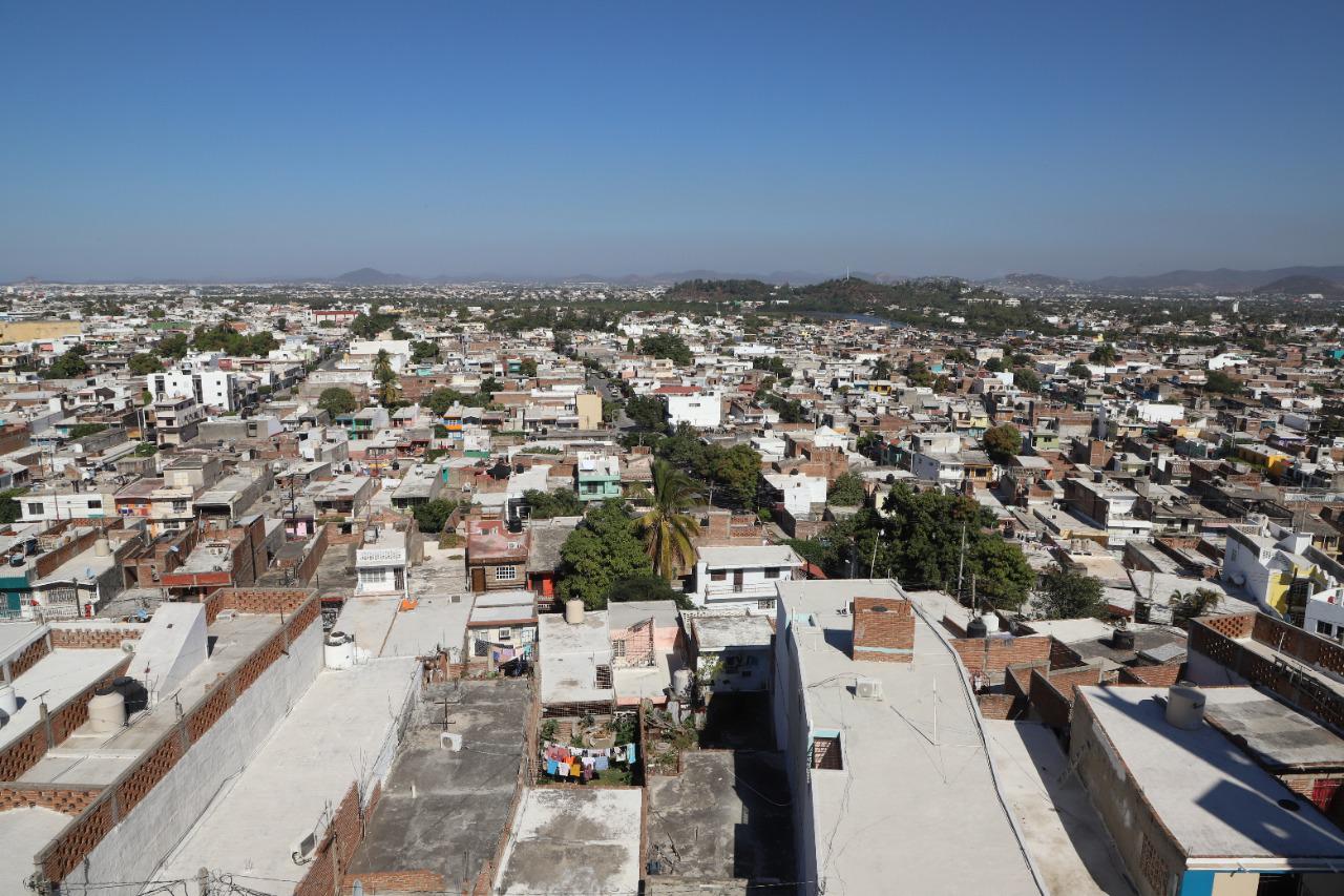 $!Emerge desde la Montuosa un Arcángel a 25 metros de altura