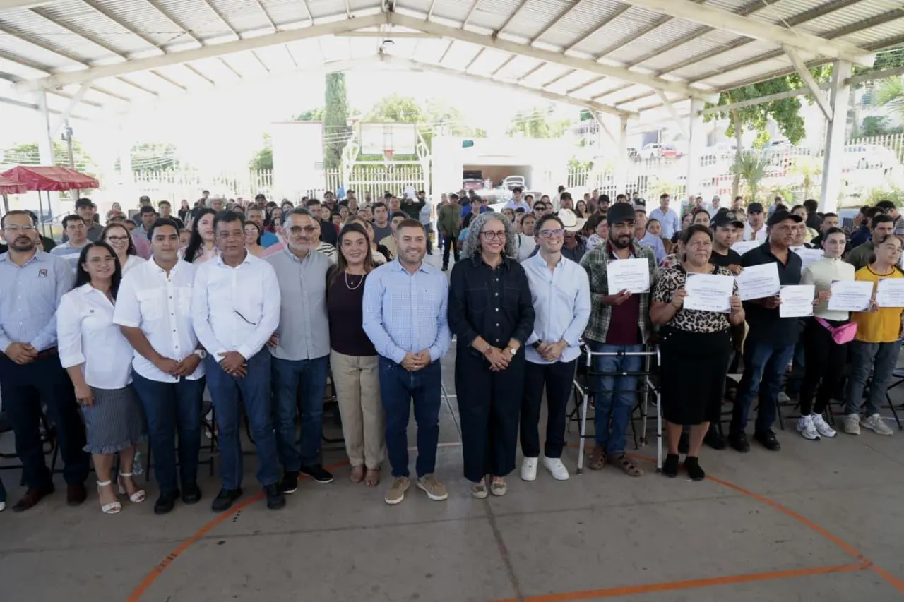 $!Entrega Equipa Sinaloa 176 equipos a 55 emprendedores de Badiraguato