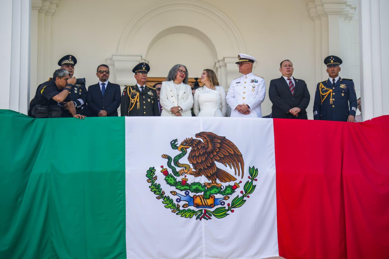 $!Desfilan más de 11 mil elementos de seguridad en Culiacán por aniversario de la Independencia