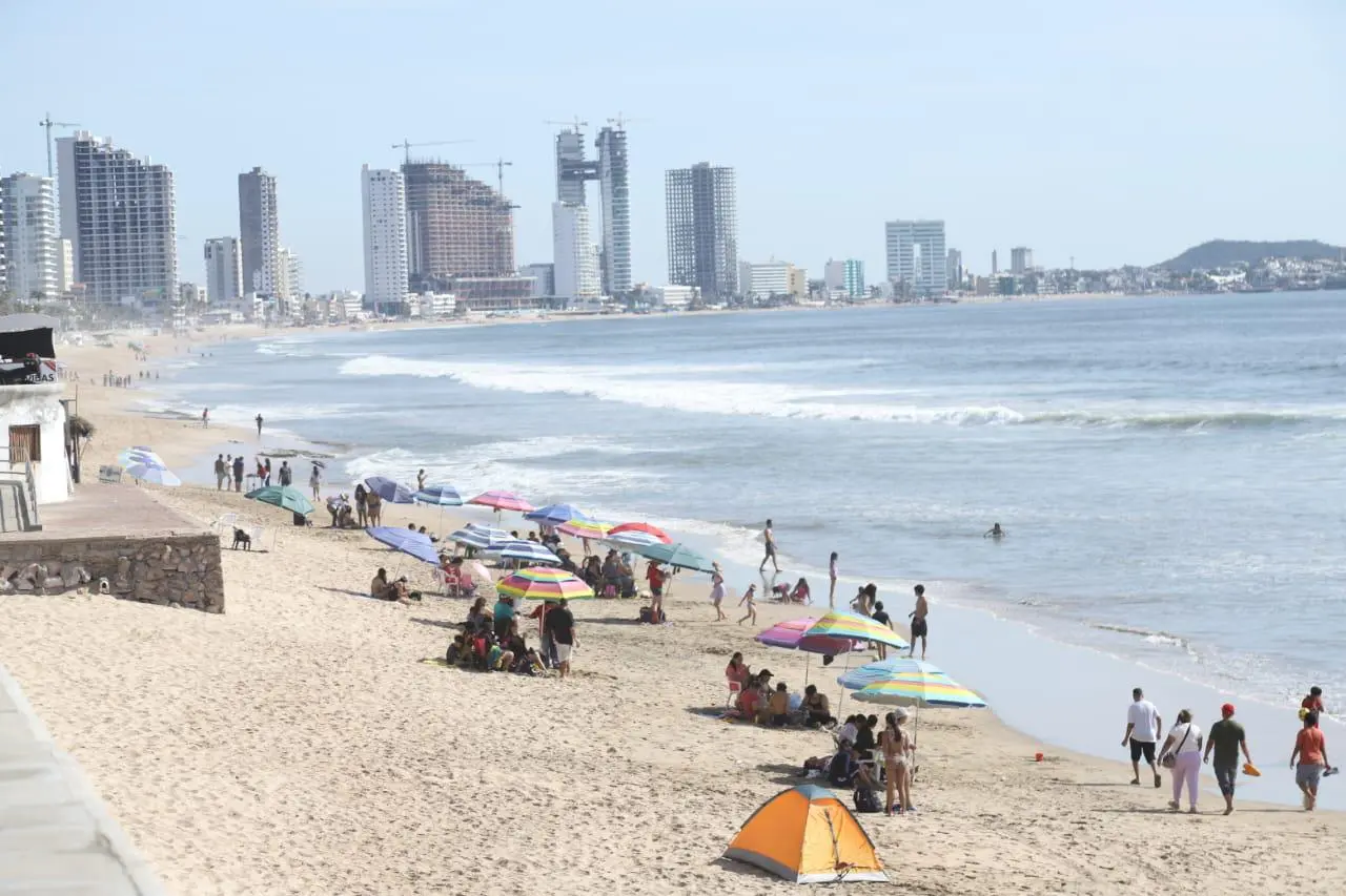 $!Mazatlán vibra con turistas y atletas del Gran Maratón