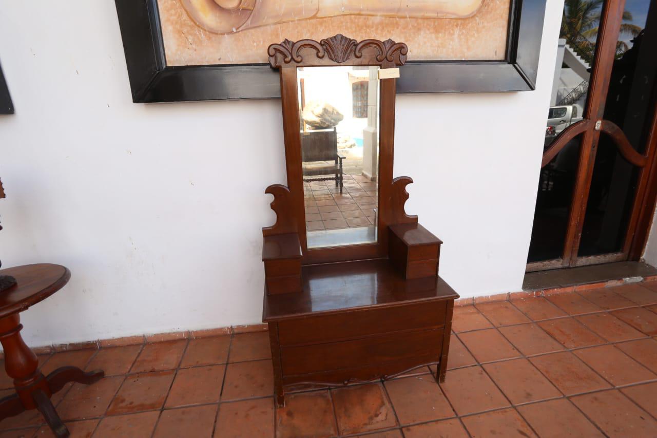 $!Exhiben muebles de Concordia con más de 100 años de fabricación