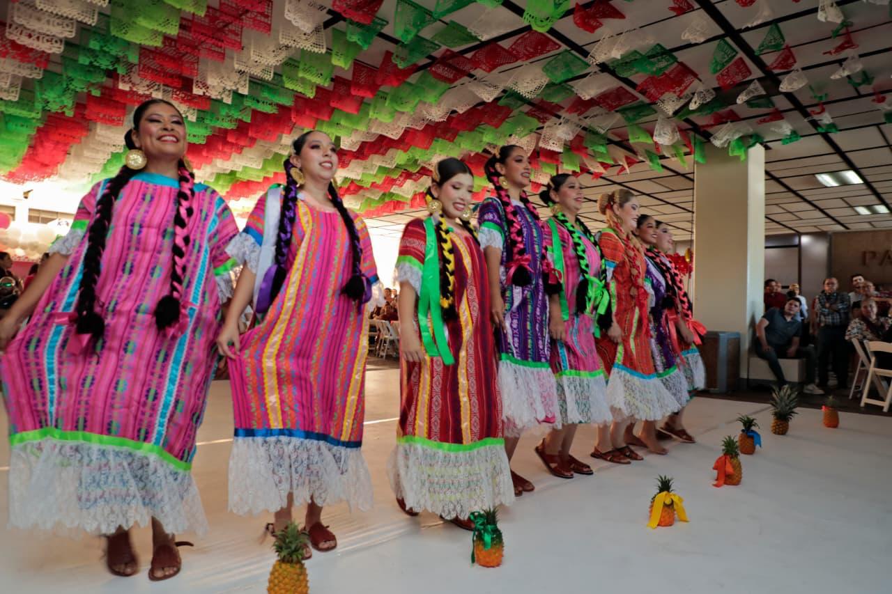 $!Realiza DIF Sinaloa kermés en Palacio de Gobierno