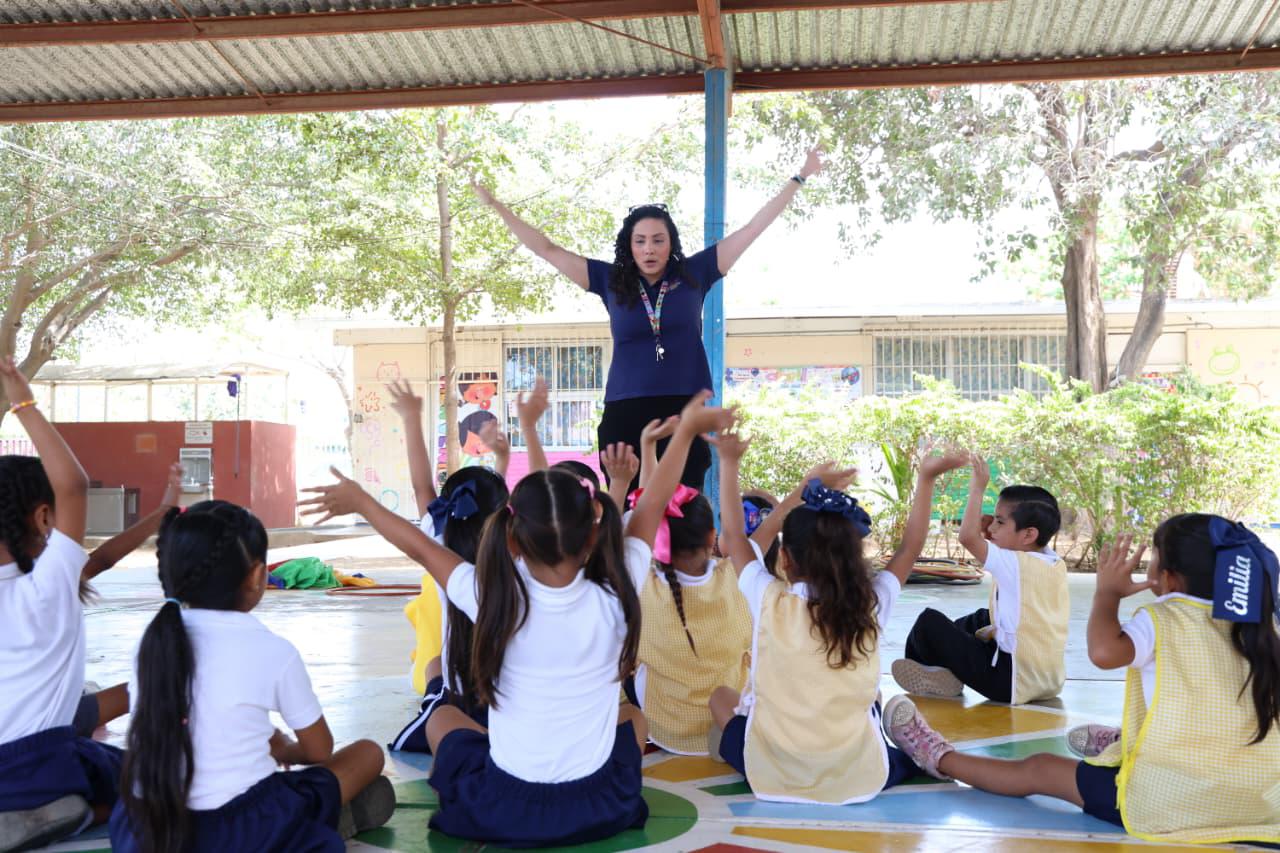 $!Entre carreras y sonrisas, Mariana encontró su vocación docente transformando el juego en aprendizaje