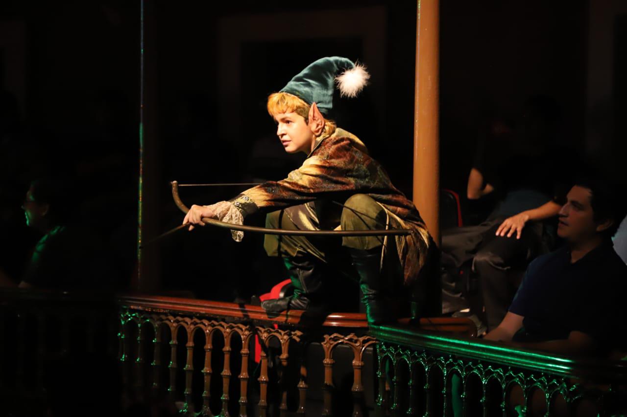 $!‘La leyenda de Zelda’ y su personaje de ‘Link’, se internó entre los balcones del inmueble cultural.