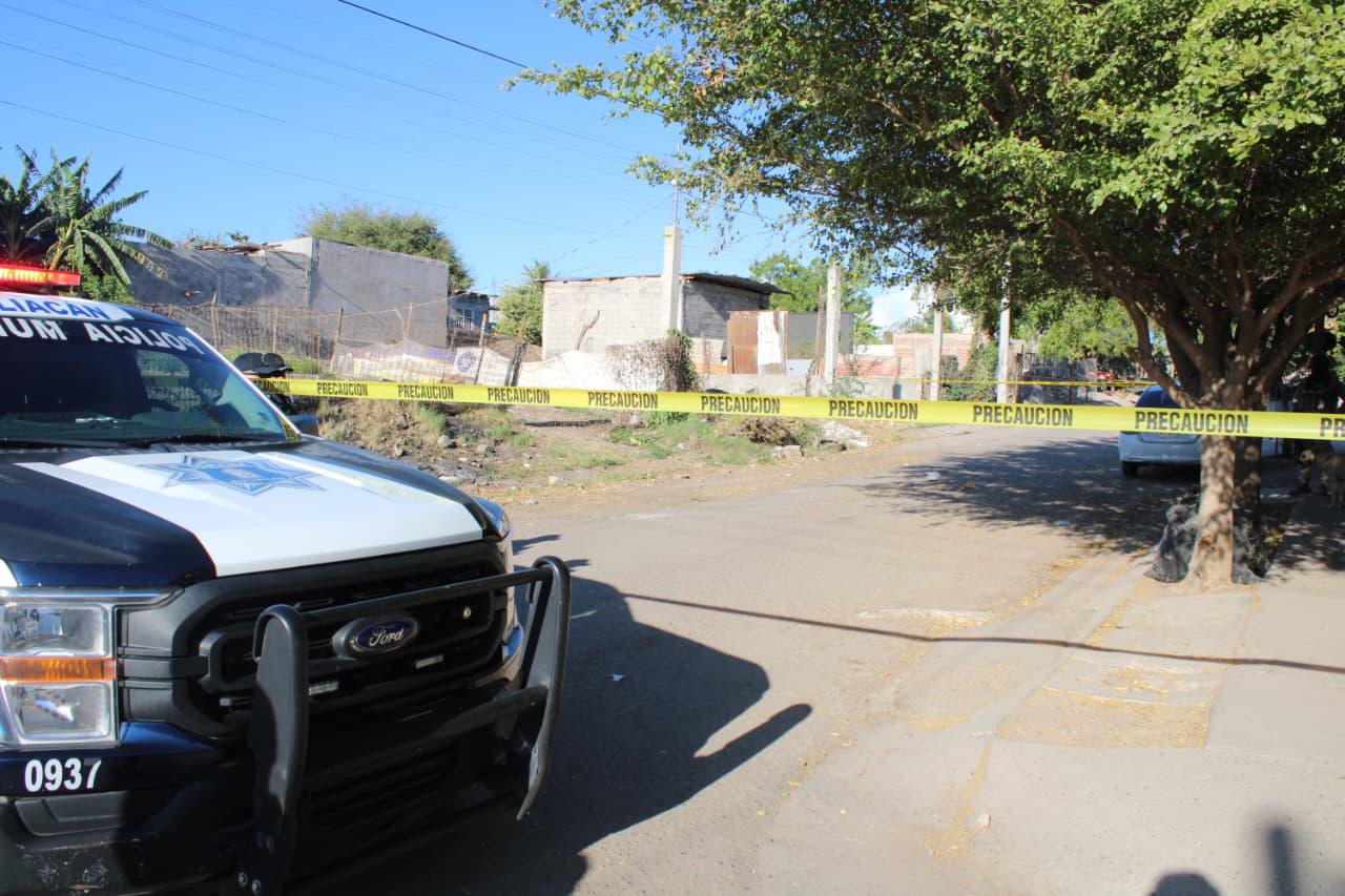 $!Matan a tiros a un hombre junto a una carretilla en Prados del Sur, en Culiacán