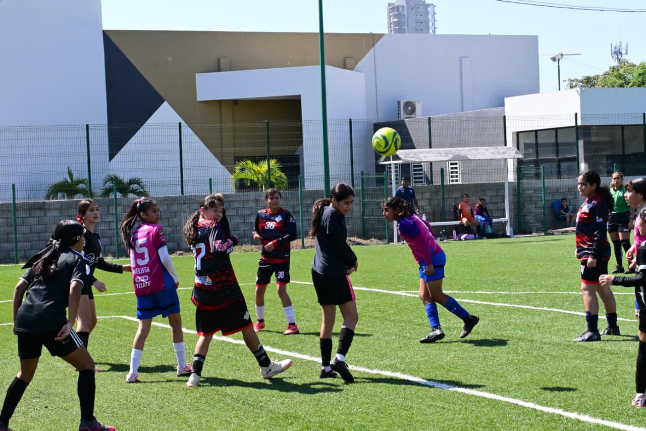 $!Rayadas Mazatlán campeonas de la Liga Imdem Infantil Femenil
