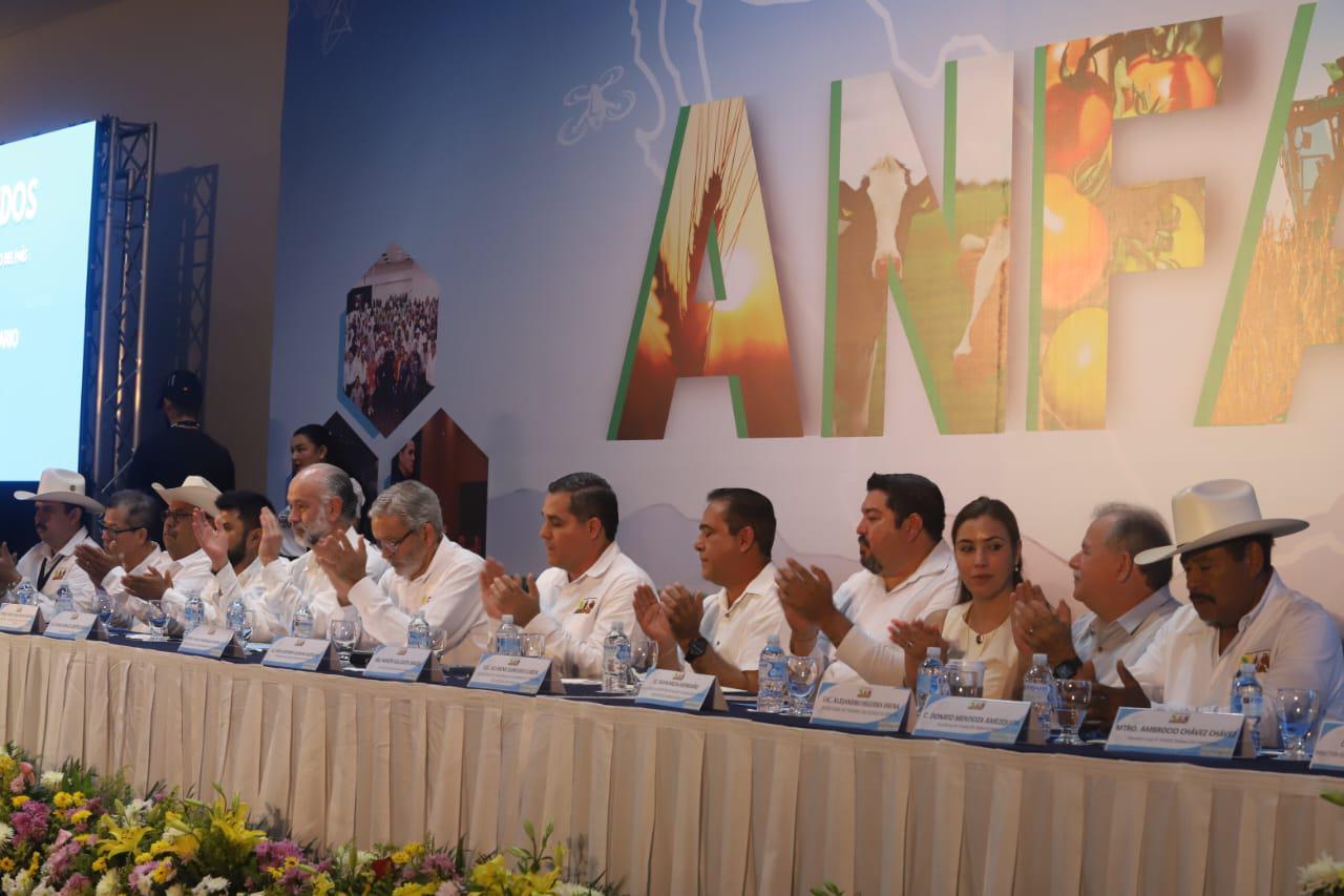 $!Recibe Mazatlán al gremio de Fondos de Aseguramientos en su 31 Congreso Nacional