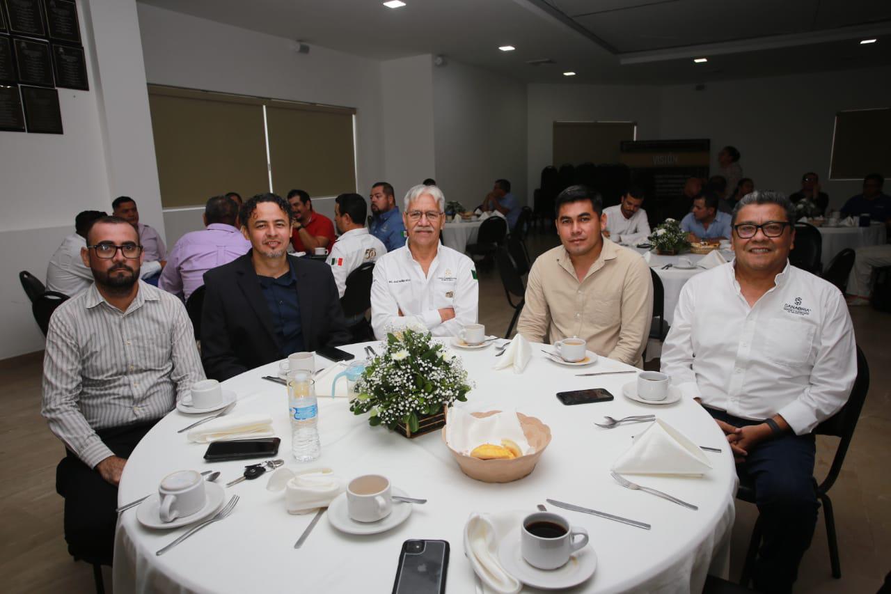 $!Alejandro Camacho Millán, César Sandoval, José “Jonuri” Núñez Ríos, José Luis Betancourt y Jesús Espinoza.
