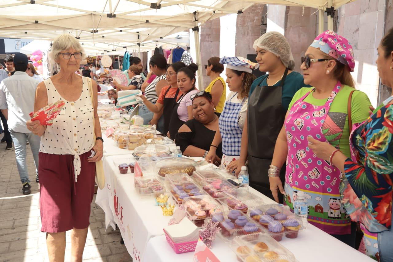 $!Inauguran Mercadito del Bienestar en Plazuela República para promover productos y servicios hechos en Mazatlán