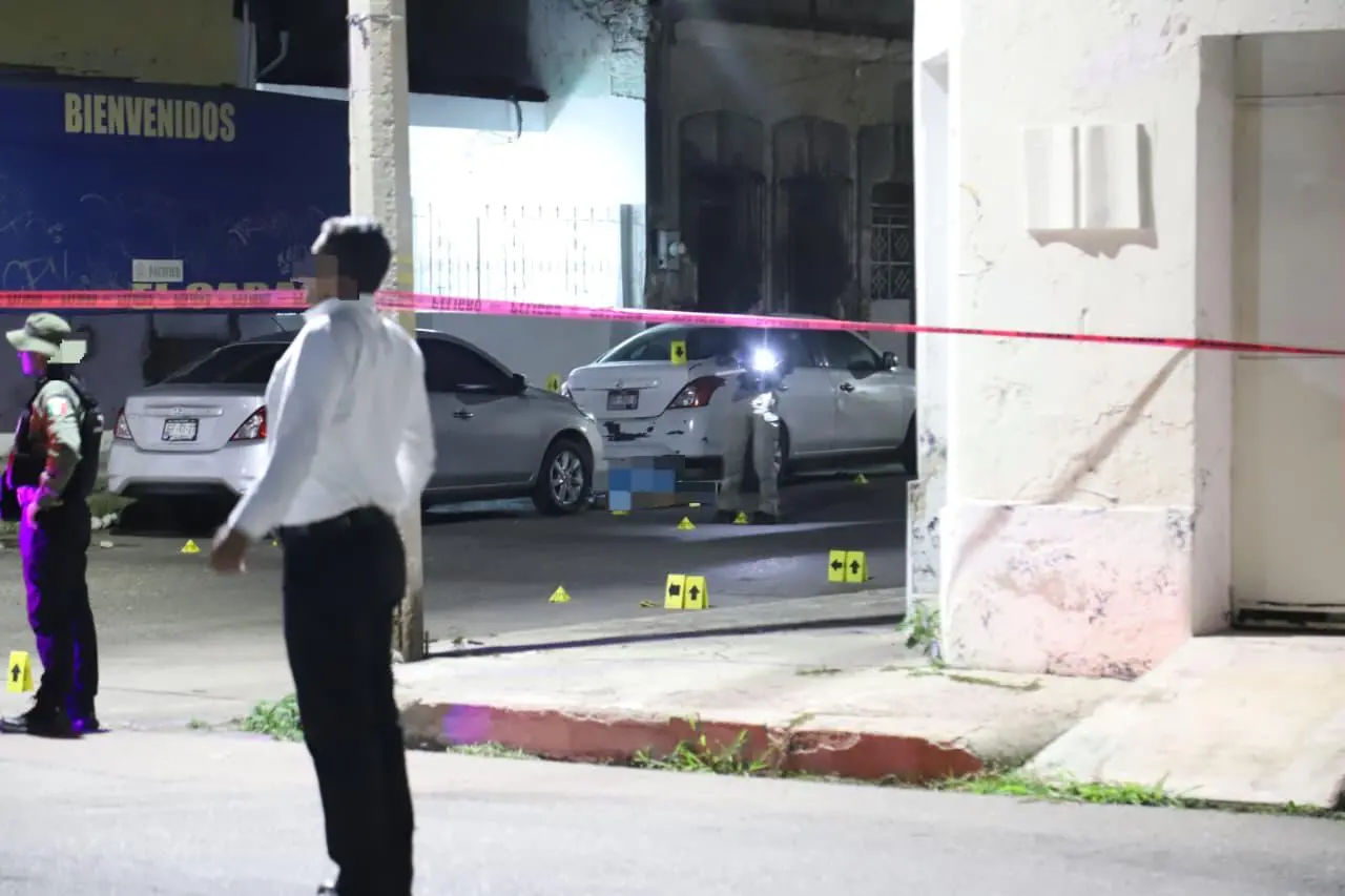 $!De varios disparos matan a un hombre en la colonia Centro de Mazatlán