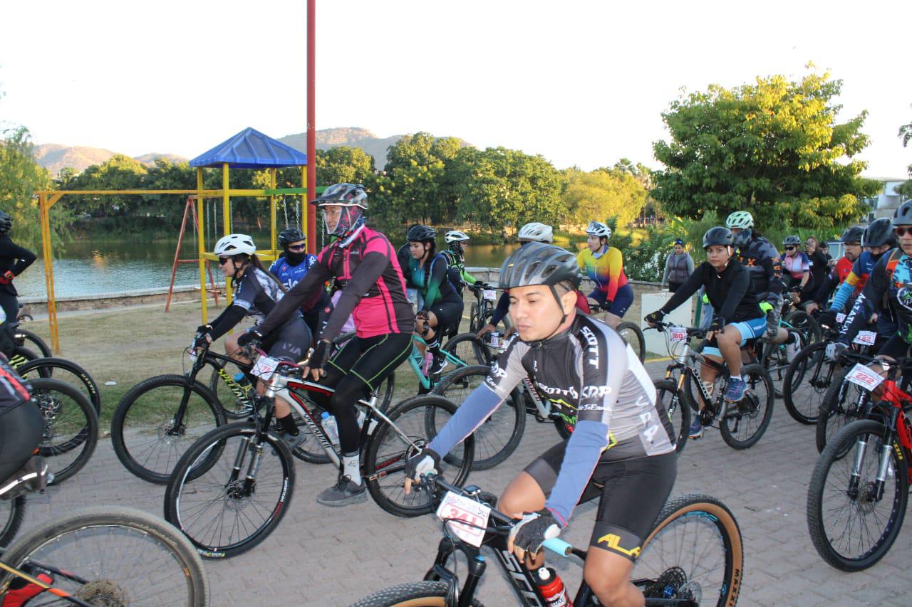 $!Ciclistas responden a la Rodada Pueblos Mágicos El Rosario