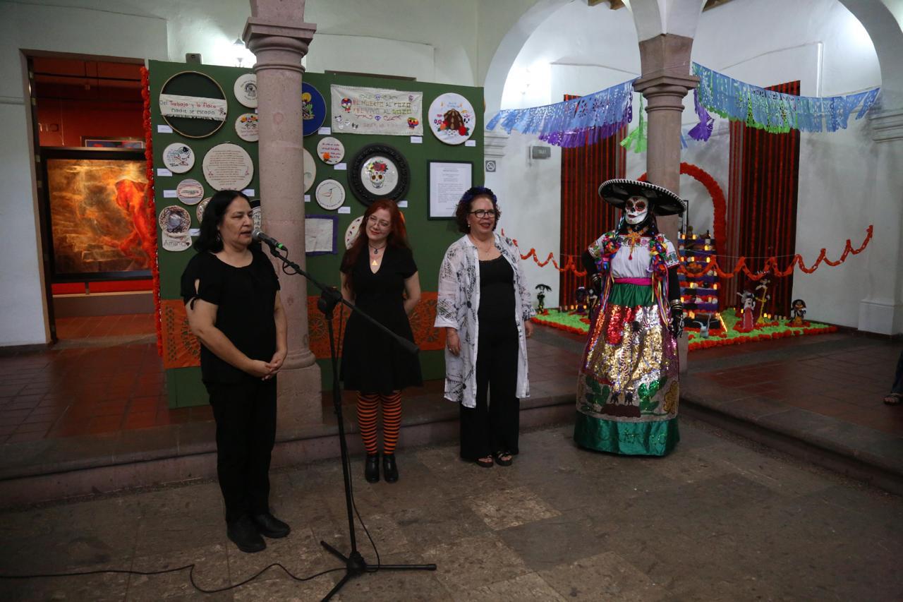 $!Inna Teresa Álvarez, jefa del Masin, recordó la importancia de preservar nuestras raíces y compartirlas con las nuevas generaciones.