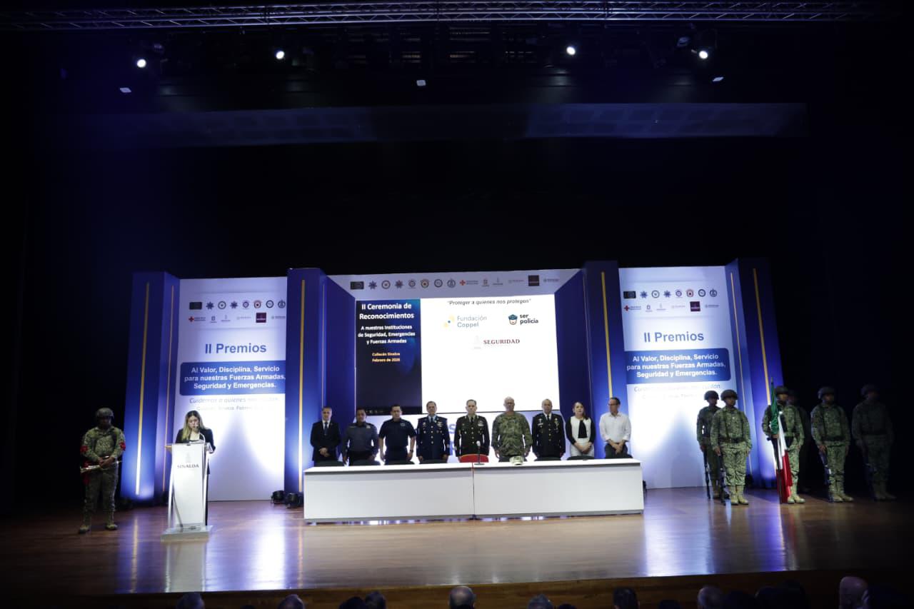 $!Homenajean en ceremonia el valor de cuerpos de seguridad en Culiacán