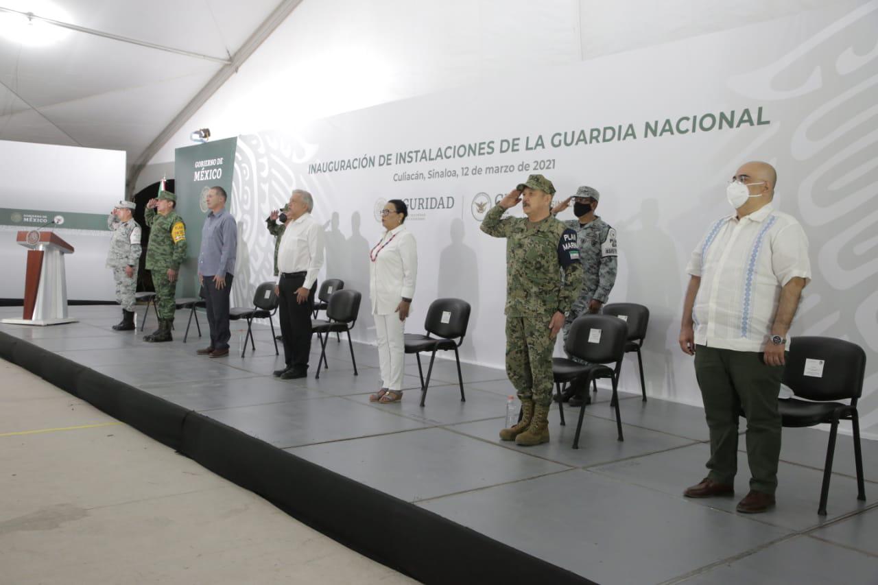 $!Promete AMLO vacunas para maestros y personal educativo; reabrirán las escuelas este ciclo escolar