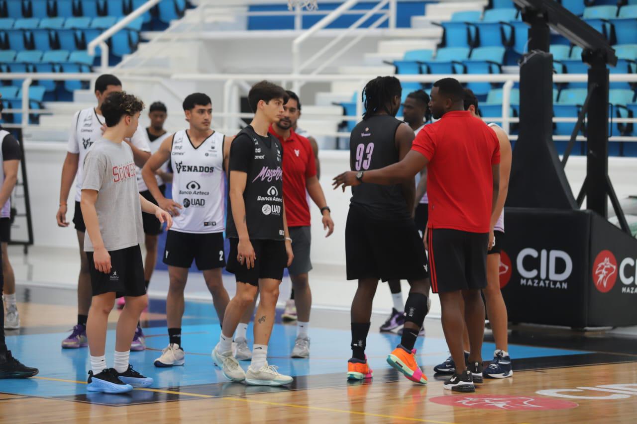 $!Venados Basketball aumenta intensidad de pretemporada