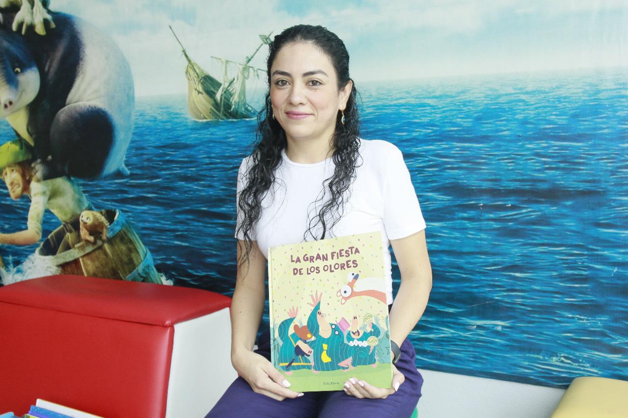 $!La Biblioteca Ing. Manuel Bonilla (la de los leones) a las 11:00 horas contará con la presencia de la promotora de lectura Itzel Martínez Thomas.