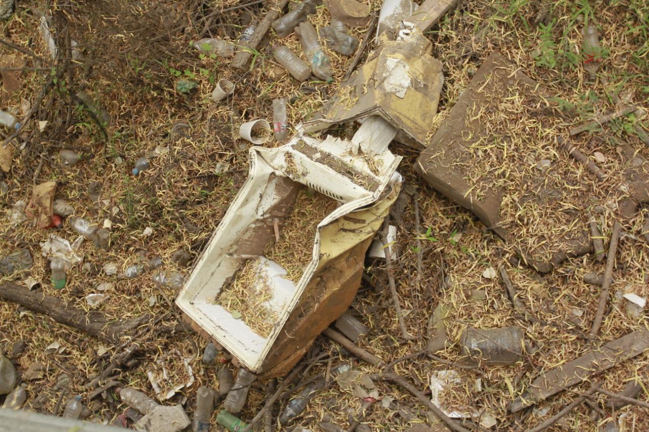 $!Mal olor, basura y daños en infraestructura; así se encuentra la Isla de Orabá en Culiacán