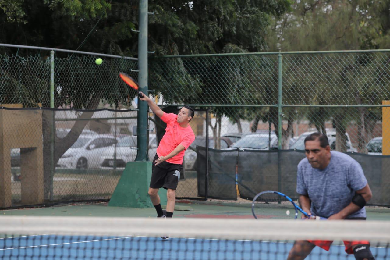 $!Surgen campeones en el Torneo de Tenis del Pavo 2021 del Club Muralla