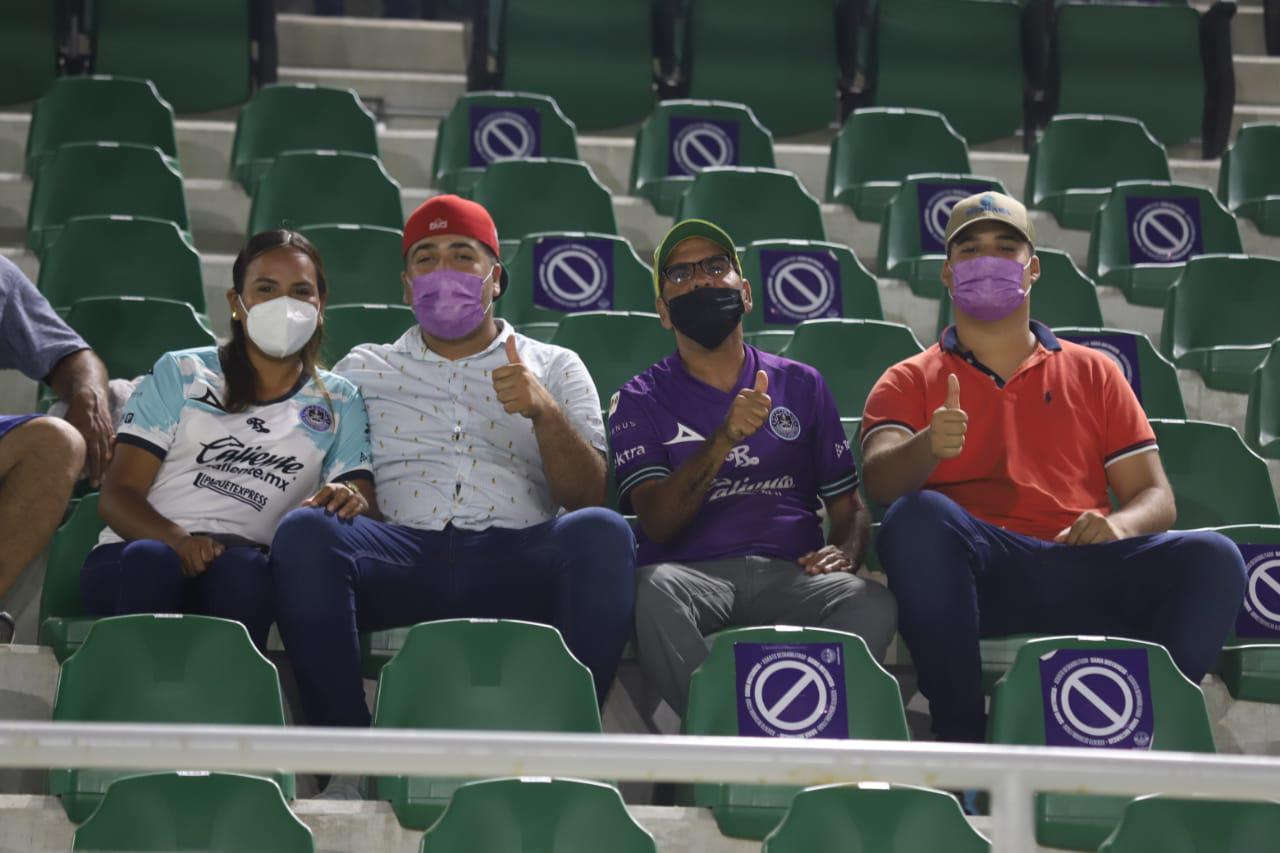 $!María Rincones, Luis Barba, Alberto Barba y Emmanuel Barba.