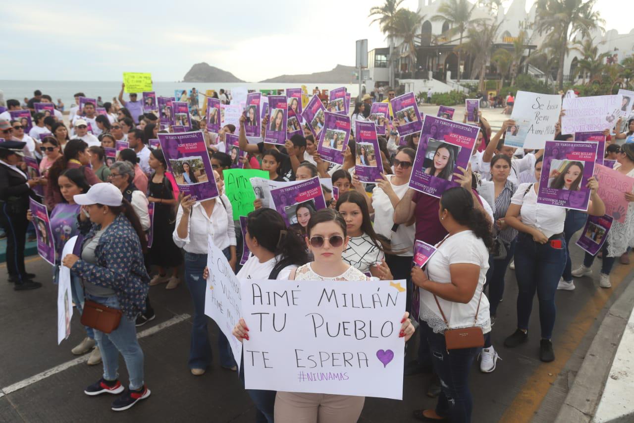 $!Protestan en Mazatlán para exigir la localización de Aimé Joanna