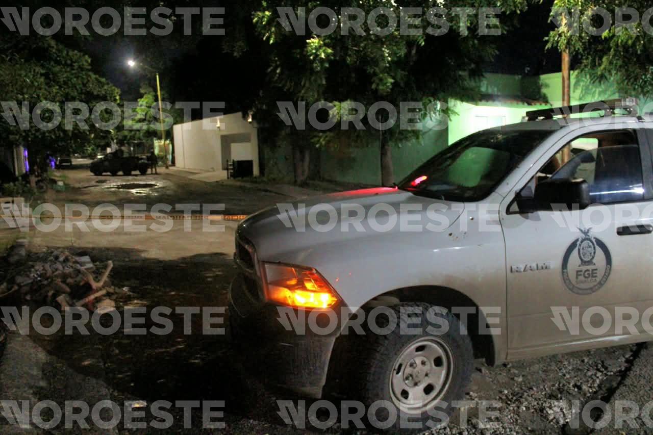 $!Motociclista es herido de bala en el sector La Conquista, en Culiacán